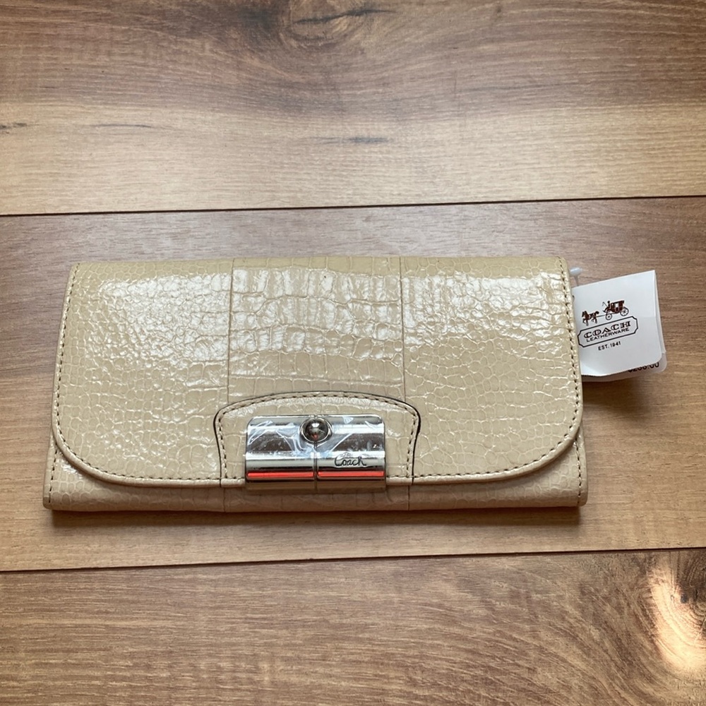 NWT Coach KRI Crocodile Slim Envelope Wallet.